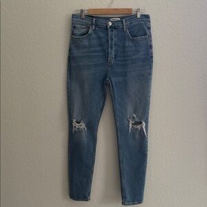 Re/Done Originals "Ultra High Rise" Light Blue Jeans Size 31